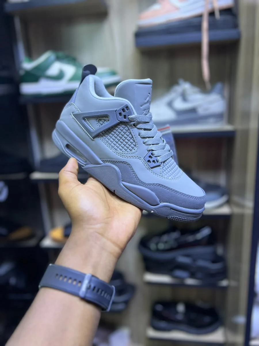Jordan Air Jordan 4 Cool Grey in Cool Grey / Dark Grey — thumbnail 2